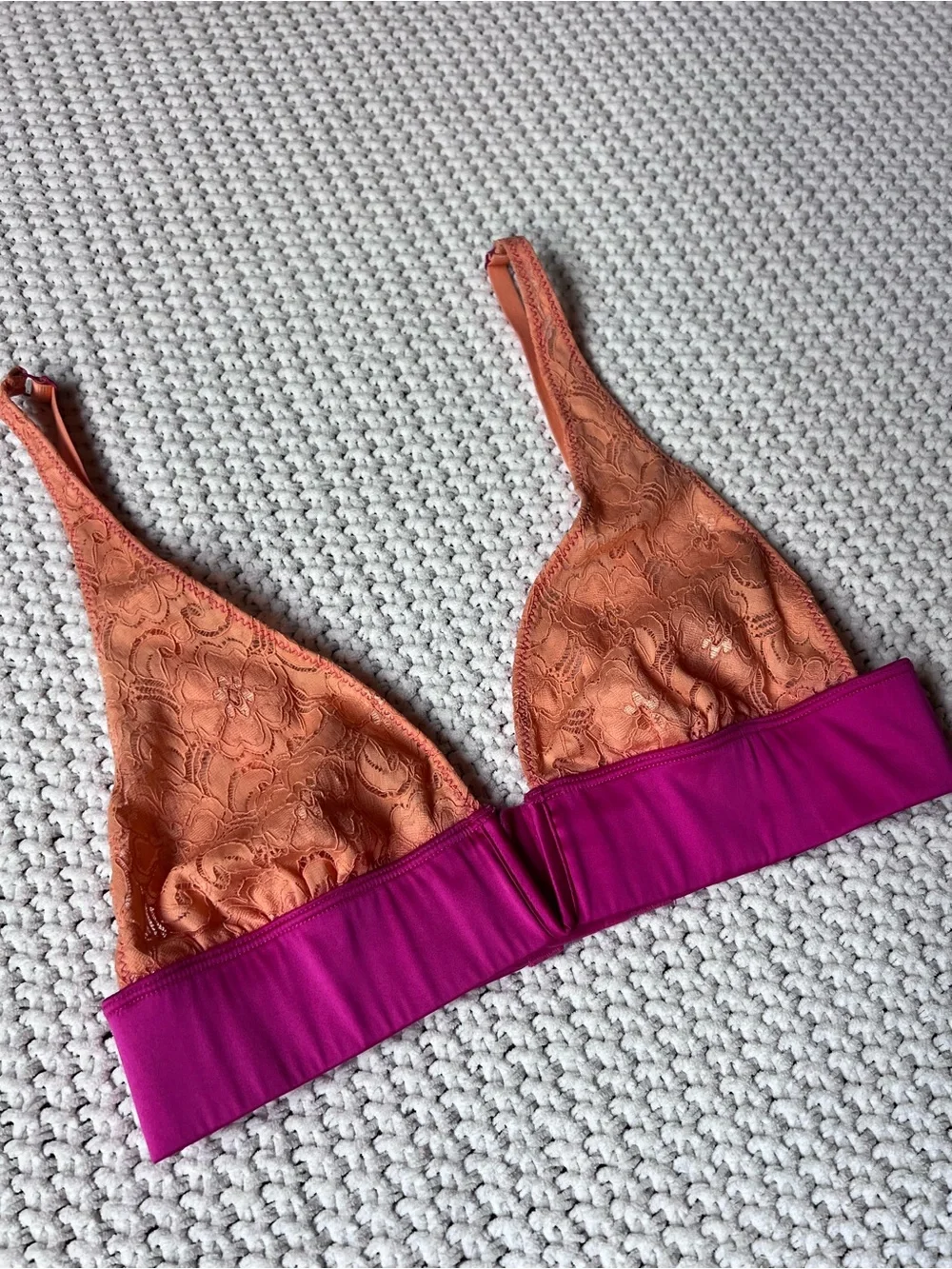 Free People Daisy V Wire Triangle Bra Orange Melon Pink Fuchsia Lace Sexy Sz XS